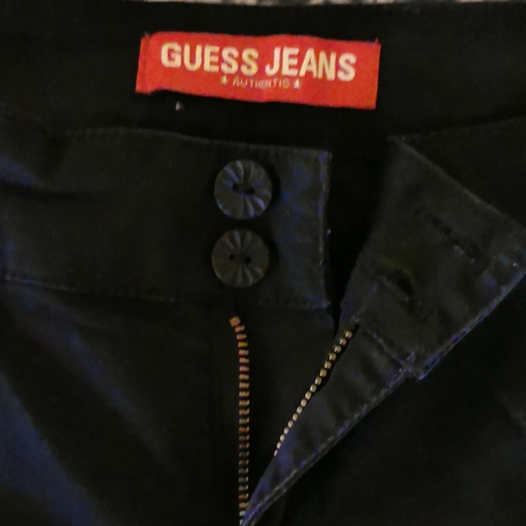 GUESS JEAN'S Black Capri with zipper cuffs - Picture 5 of 6